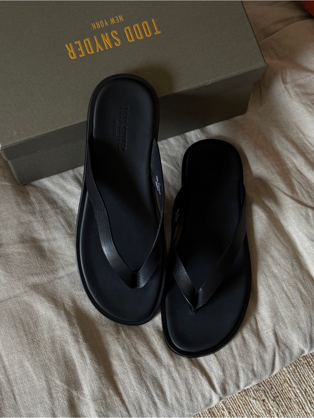 Todd Snyder Black Leather Thong Sandals NEW